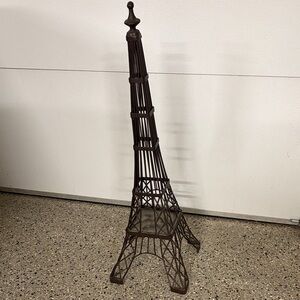 Elegant Brown Eiffel Tower Sculpture